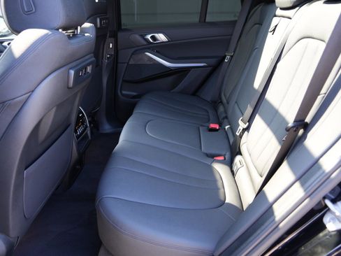 Used 2021 BMW X5 xDrive40i w/ Convenience Package image 22