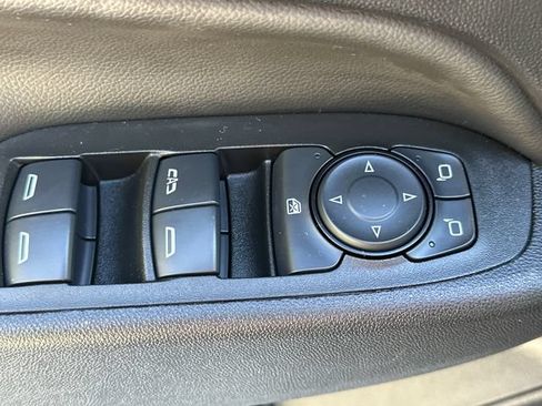 Certified 2024 Chevrolet Equinox LT w/ LPO, Floor Liner Package AWD/4WD image 26