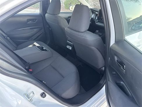 Used 2023 Toyota Corolla LE image 28