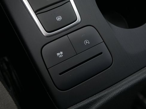 Certified 2021 Ford Escape SE AWD/4WD image 24