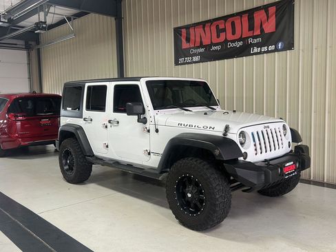 Used 2011 Jeep Wrangler Unlimited Rubicon w/ Dual Top Group AWD/4WD image 4