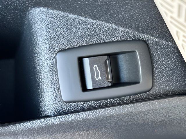 Certified 2026 BMW X1 xDrive28i AWD/4WD image 25