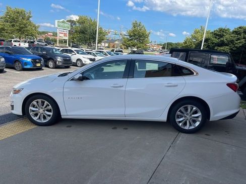 Used 2022 Chevrolet Malibu LT FWD image 6