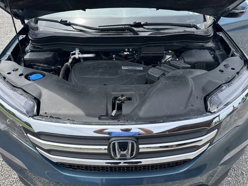 Used 2018 Honda Pilot Touring image 27