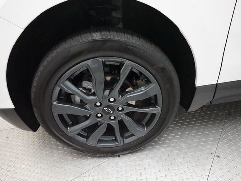 Used 2023 Chevrolet Equinox RS image 27