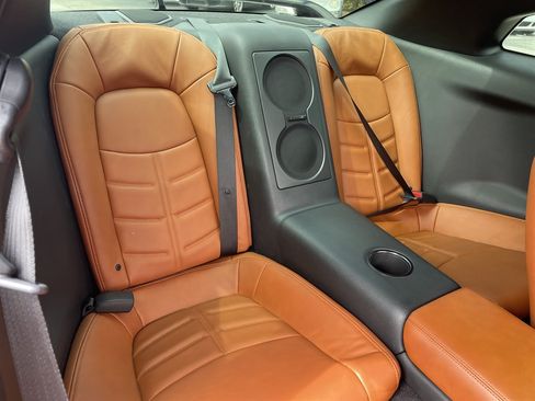 Used 2020 Nissan GT-R Premium w/ Premium Interior Package AWD/4WD image 24