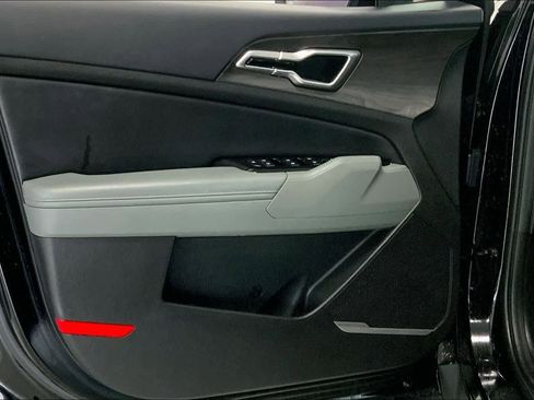 Used 2023 Kia Sportage X-Line w/ X-Line Premium Package image 24