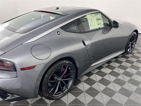 New 2025 Nissan Z Performance w/ Floor Mat Package image 4