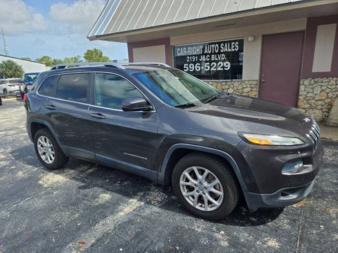 Used 2014 Jeep Cherokee Latitude FWD image 1