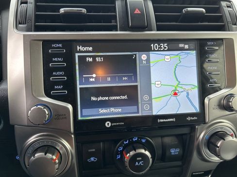 Used 2024 Toyota 4Runner SR5 Premium image 8