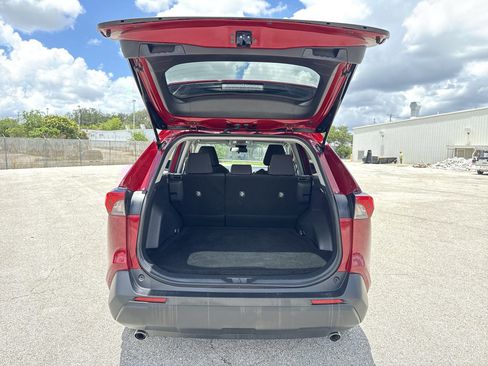 Certified 2024 Toyota RAV4 LE FWD image 20