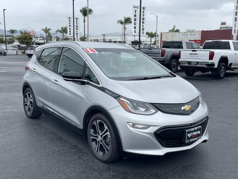 Used 2018 Chevrolet Bolt Premier image 3