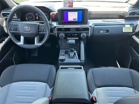 New 2026 Toyota Tacoma TRD Off-Road AWD/4WD image 9
