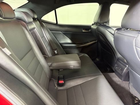 Used 2020 Lexus IS 350 F Sport w/ F Sport Package RWD image 17