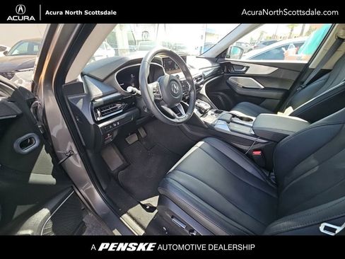Used 2024 Acura MDX SH-AWD image 4