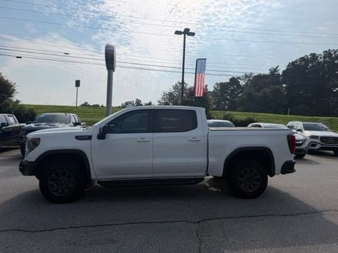 Used 2025 GMC Sierra 1500 AT4X AWD/4WD image 2
