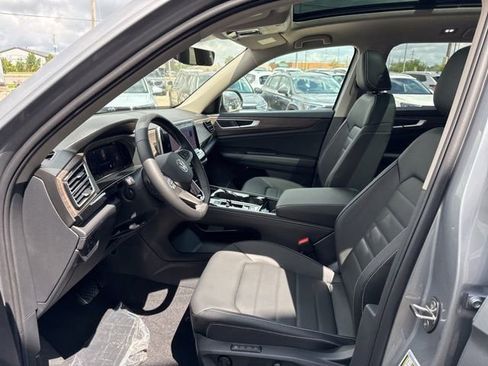 New 2026 Volkswagen Atlas SEL image 16