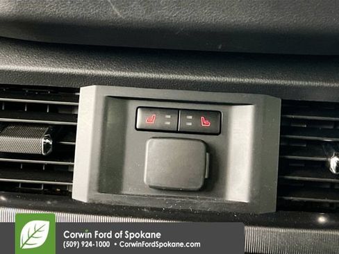 Used 2025 Ford F150 Platinum w/ FX4 Off-Road Package AWD/4WD image 34
