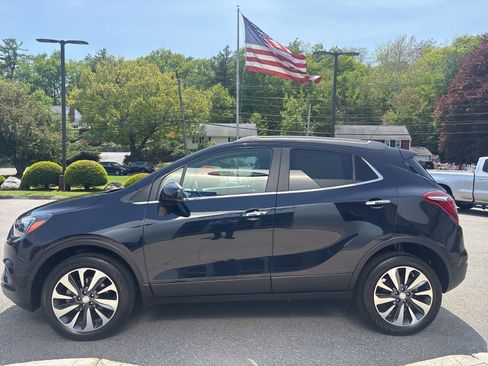 Used 2022 Buick Encore Preferred w/ Safety Package AWD/4WD image 6