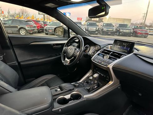 Used 2016 Lexus NX 200t FWD image 16