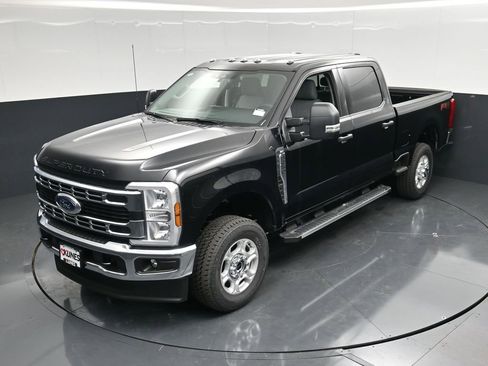 New 2026 Ford F250 XLT AWD/4WD image 16