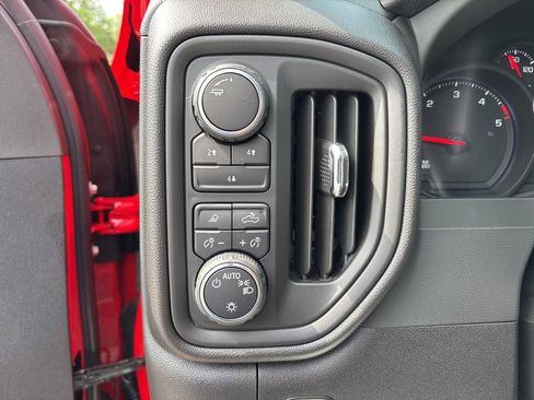 New 2025 Chevrolet Silverado 2500 Custom w/ Custom Value Package image 13