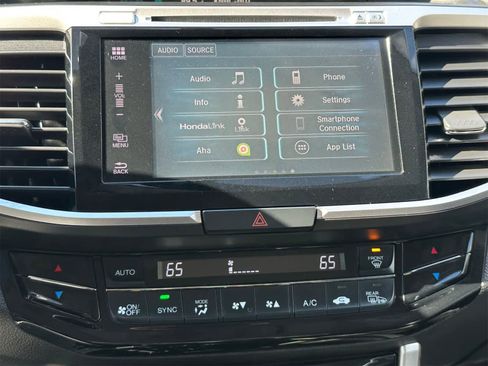 Used 2016 Honda Accord EX-L image 18