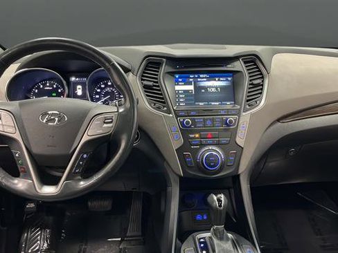 Used 2017 Hyundai Santa Fe Sport w/ 2.4L Tech Package 04 AWD/4WD image 11