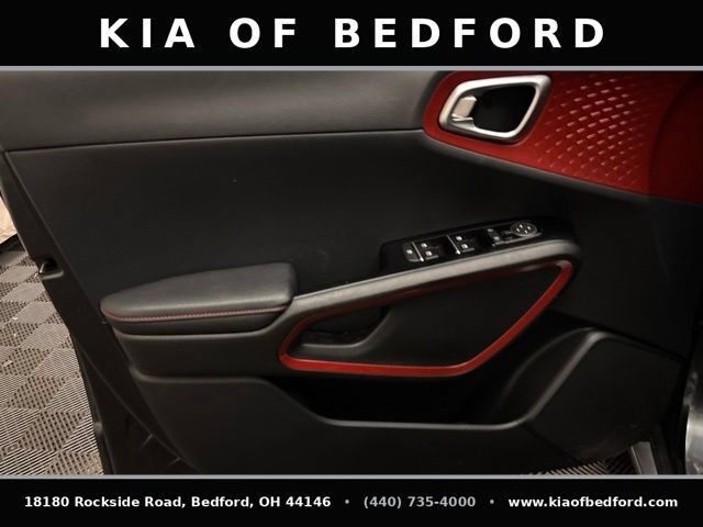 Certified 2024 Kia Soul GT-Line FWD image 12