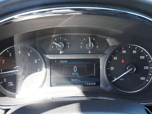 Used 2022 Buick Encore Preferred w/ Safety Package AWD/4WD image 39