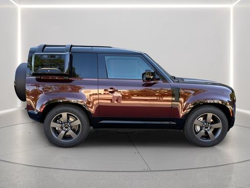New 2026 Land Rover Defender 90 X-Dynamic SE AWD/4WD image 5