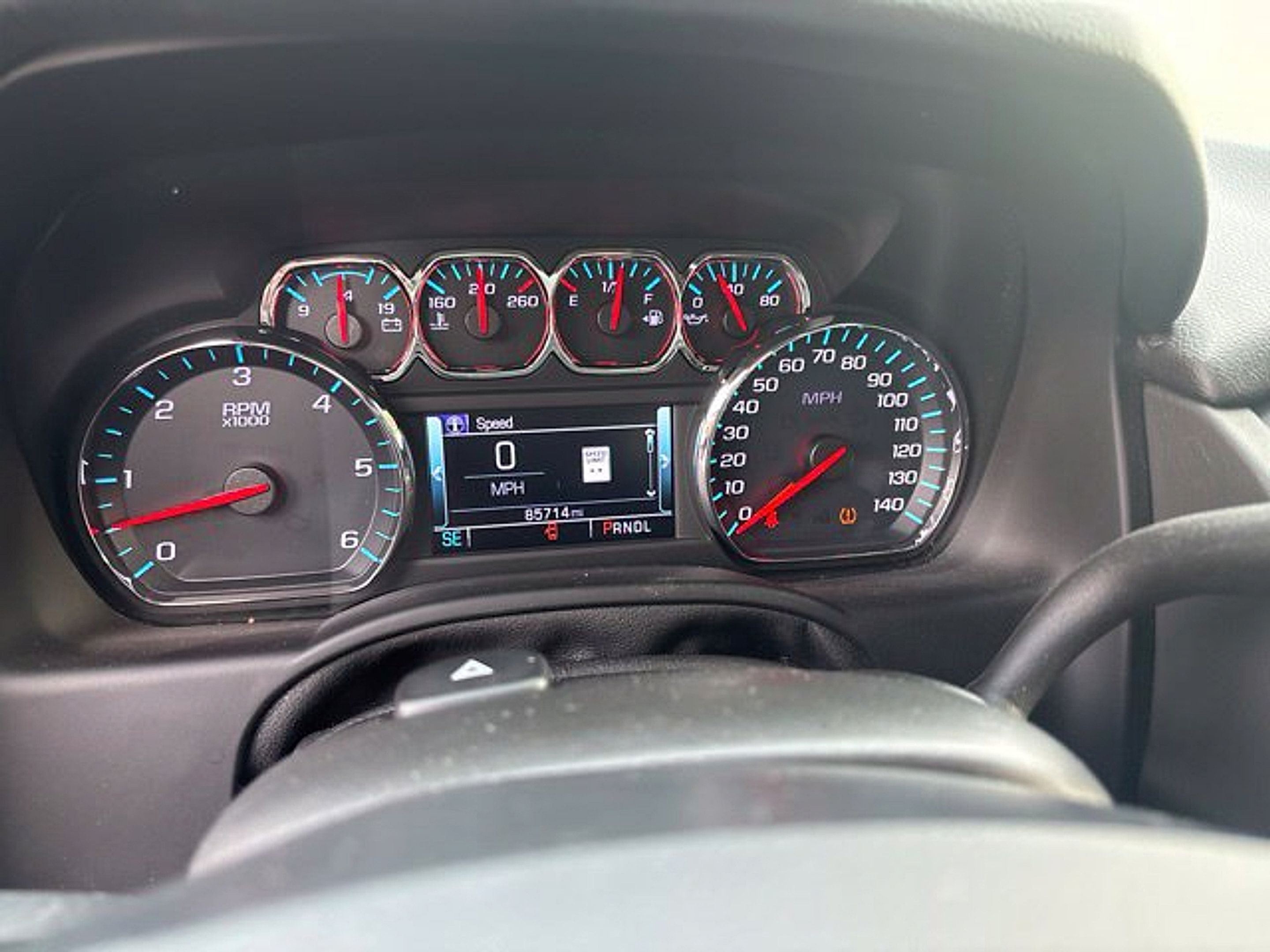 Used 2020 GMC Yukon XL SLT w/ Premium Edition AWD/4WD image 11
