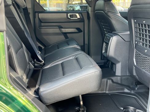 New 2025 Ford Bronco Badlands w/ Sasquatch Package image 10