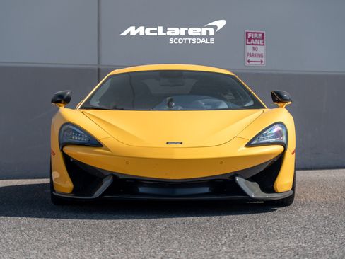 Used 2017 McLaren 570S Coupe RWD image 10