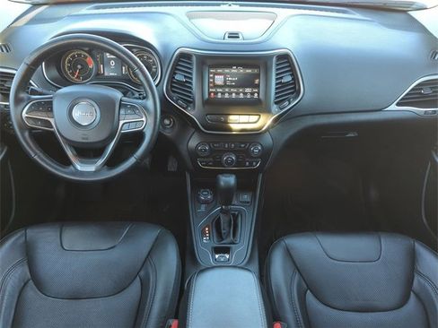 Certified 2021 Jeep Cherokee Latitude Lux image 22