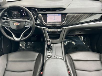 Used 2025 Cadillac XT6 Premium Luxury w/ Technology Package
