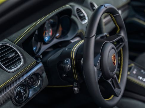 Used 2025 Porsche 718 Boxster Spyder RS image 19