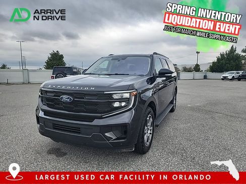 Used 2025 Ford Expedition Max Active image 1