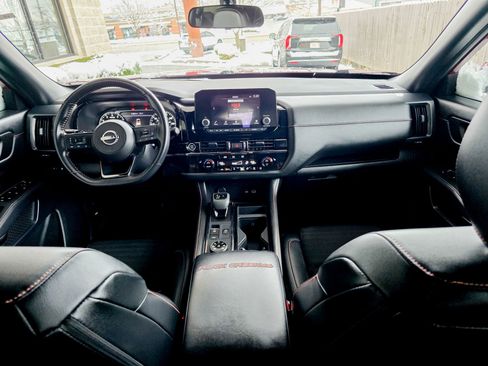 Used 2023 Nissan Pathfinder Rock Creek image 37