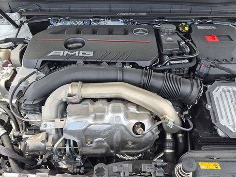 Used 2026 Mercedes-Benz GLB 35 AMG 4MATIC image 15