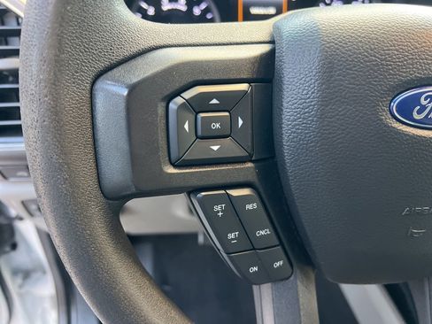 Used 2022 Ford F350 XLT w/ XLT Premium Package image 14