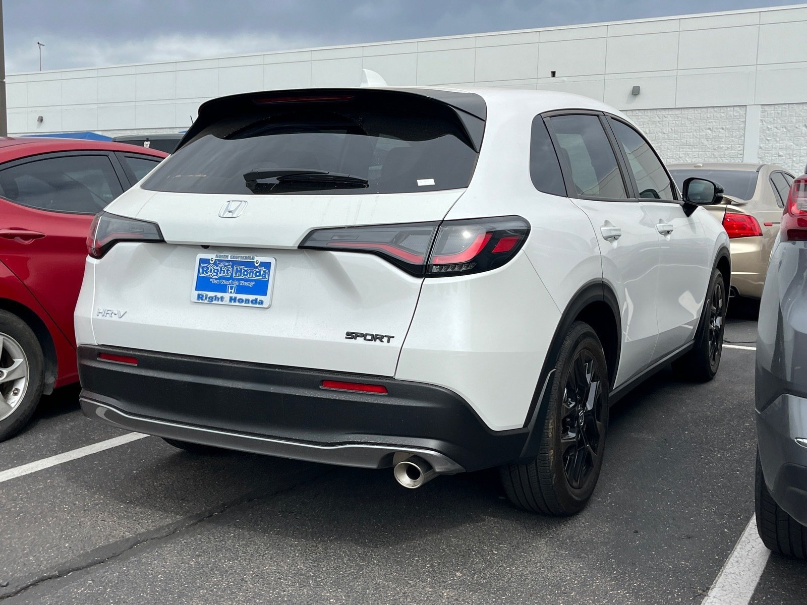 Used 2024 Honda HR-V Sport image 4