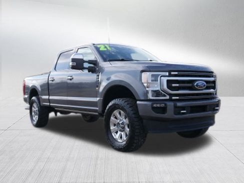 Used 2021 Ford F250 Platinum w/ FX4 Off-Road Package image 10