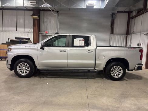 Used 2021 Chevrolet Silverado 1500 LT w/ Bed Protection Package image 4