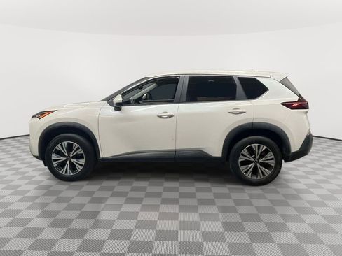 Used 2023 Nissan Rogue SV image 7