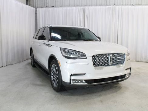 Used 2020 Lincoln Aviator Reserve w/ Elements Package Plus AWD/4WD image 38