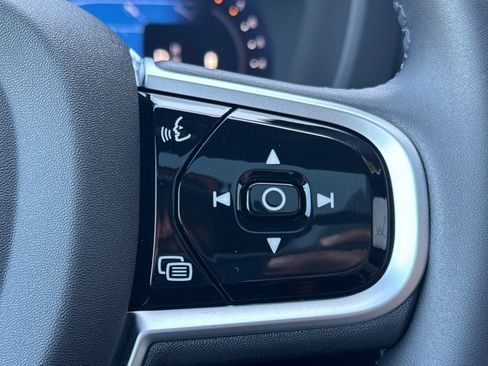 Certified 2026 Volvo XC60 B5 Plus w/ Protection Package Premier AWD/4WD image 28