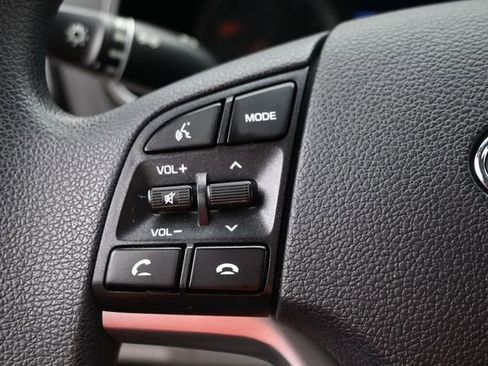 Used 2020 Hyundai Tucson SEL FWD image 17