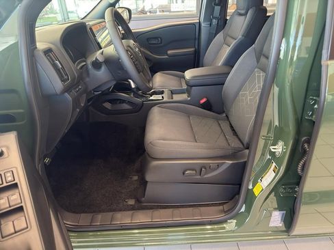 New 2026 Nissan Frontier SV image 13