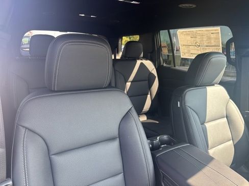 New 2026 Chevrolet Traverse LT w/ Driver Confidence Package image 17